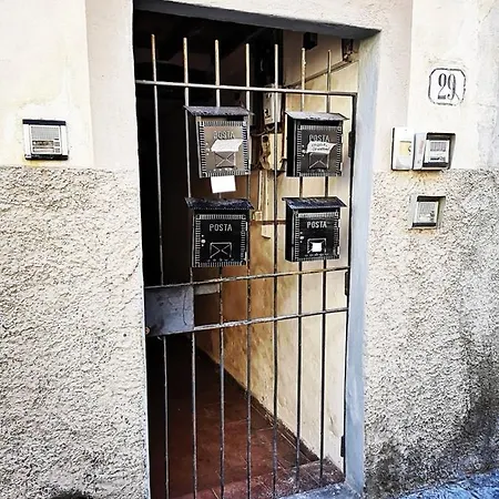 Florentine Style In San Frediano 아파트 피렌체